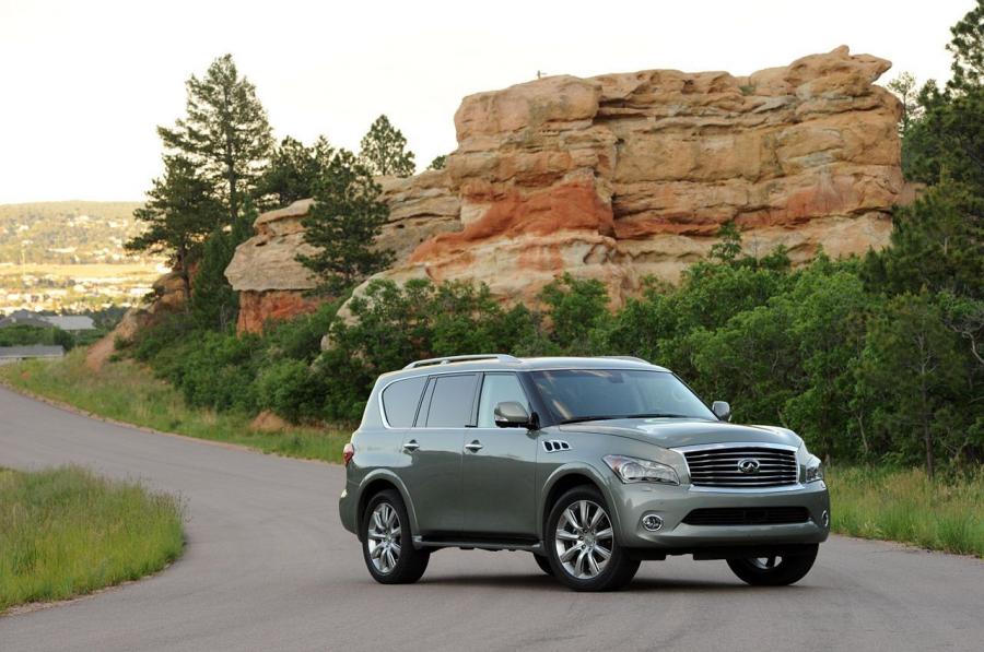  Infiniti QX56 2012 года  (фото 2 из 64)